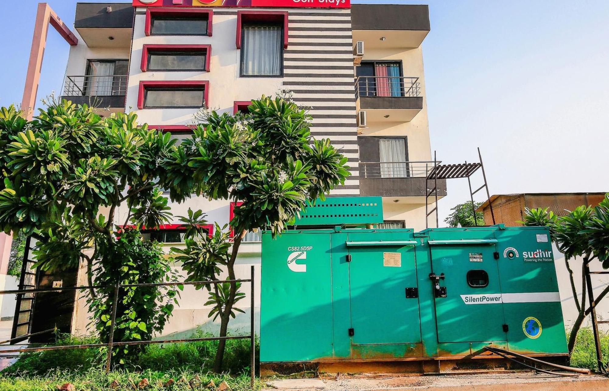 Hotel O Golf Stays Near Aravali Biodiversity Park Gurgaon Exterior photo